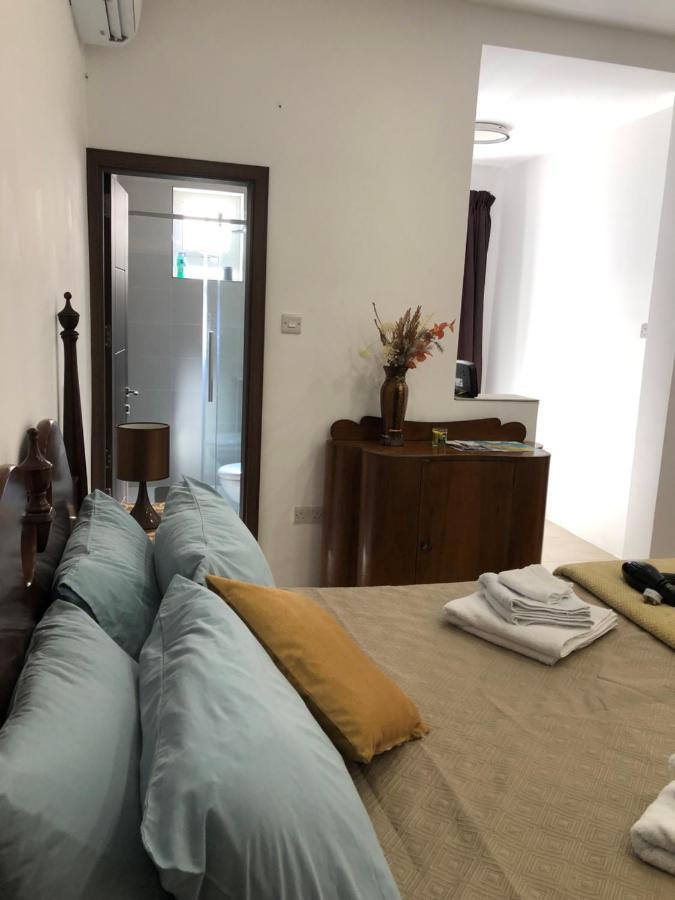 64 Barth Apartment Msida Luaran gambar